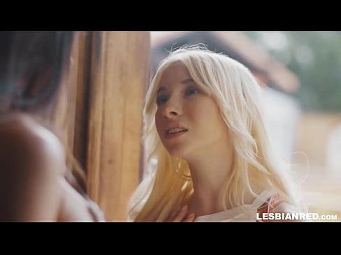 ❤️ D'Meedche kënnt e puer Méint méi spéit heem a schléisst op d'Stiefmamm hir Muschi iessen ️ Sexvideo op Porno lb.pinkporno.ru ❌❤